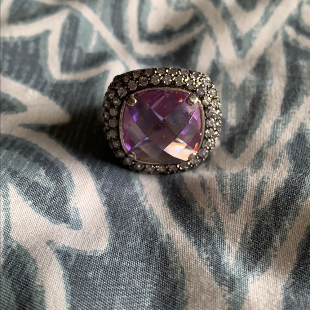 Re-selling! 925 silver with purple stone